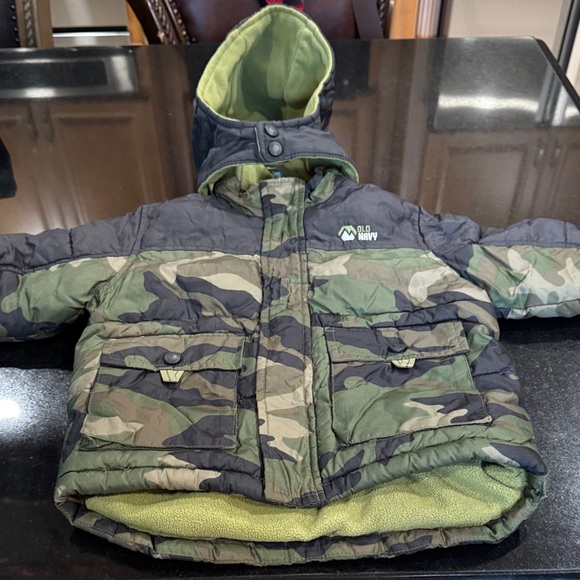 Old Navy Other - Boys Green and Black Camouflage Jacket